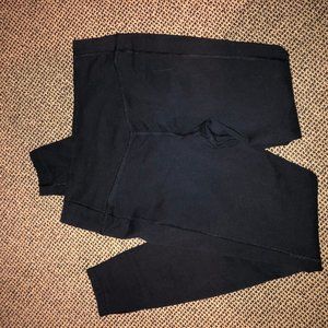 NIKE athletic crop leggings